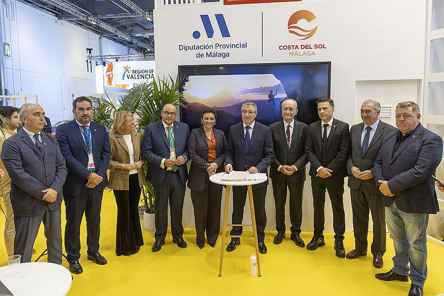 La mejora de la conectividad desde Reino Unido a la Costa del Sol en los próximos tres meses, con un aumento de un 14,4% de plazas aéreas, clave en la primera jornada de la WTM