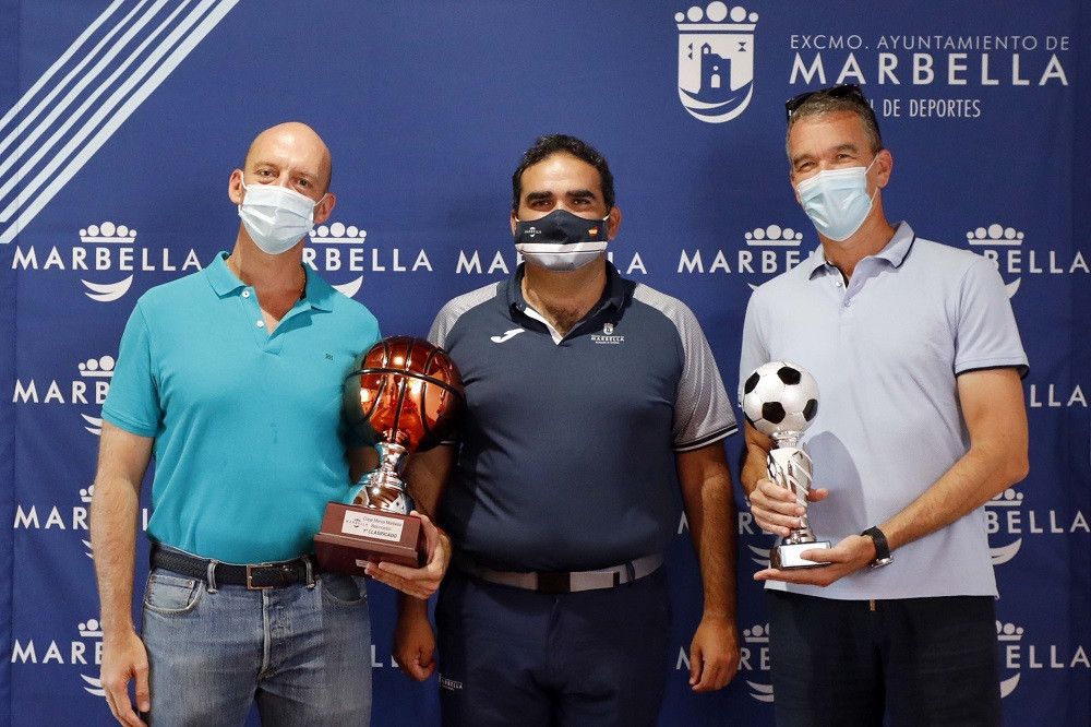 La Concejalía de Deportes entrega los premios de las Ligas Locales de Fútbol, Baloncesto, Tenis y Frontenis