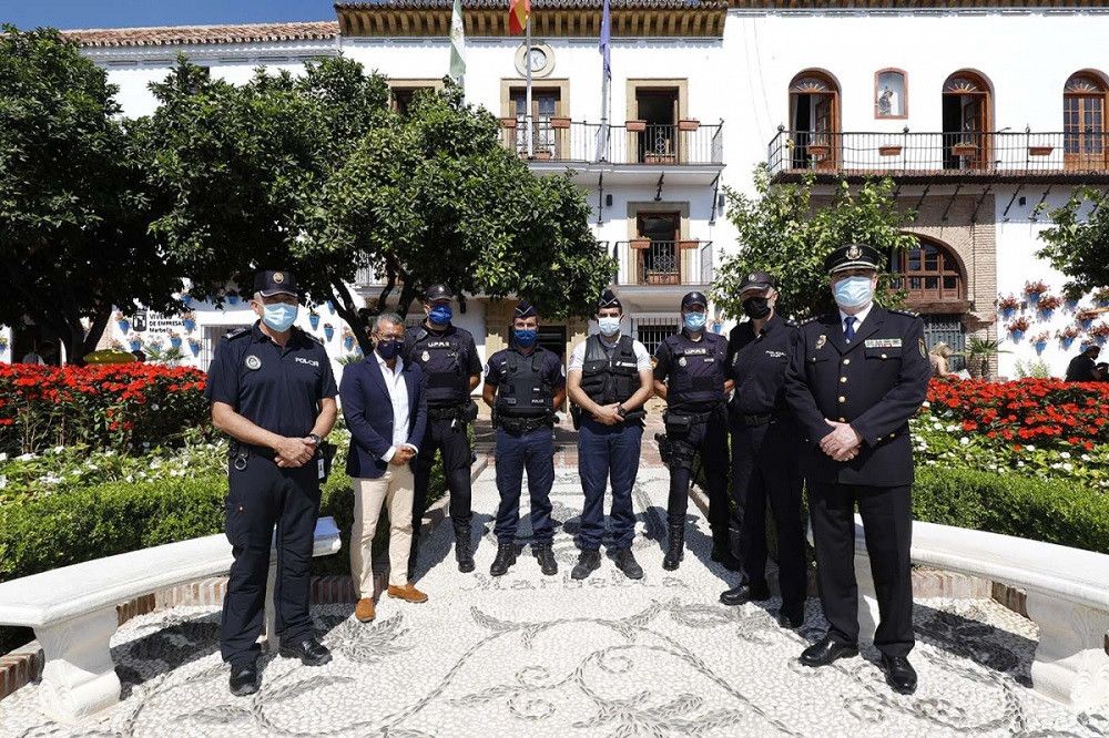 Dos miembros de la Policía Nacional de Francia patrullarán con agentes españoles en Marbella