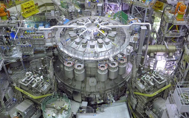 Entra en servicio en Japón el mayor reactor de fusión nuclear tipo Tokamak del mundo