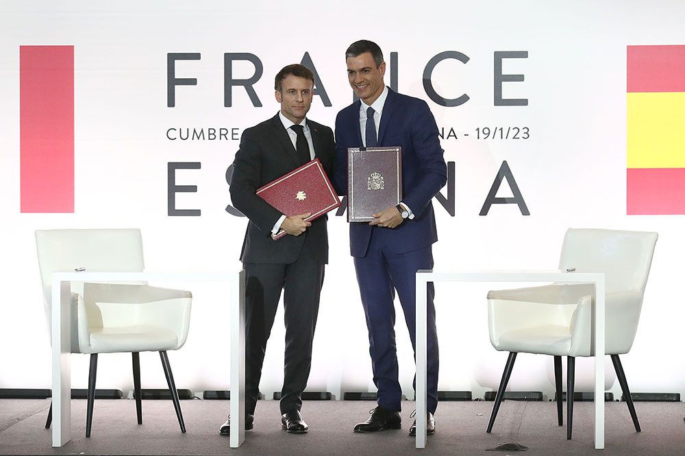 Pedro Sánchez y Emmanuel Macron han firmado hoy un Tratado de Amistad y Cooperación entre España y Francia