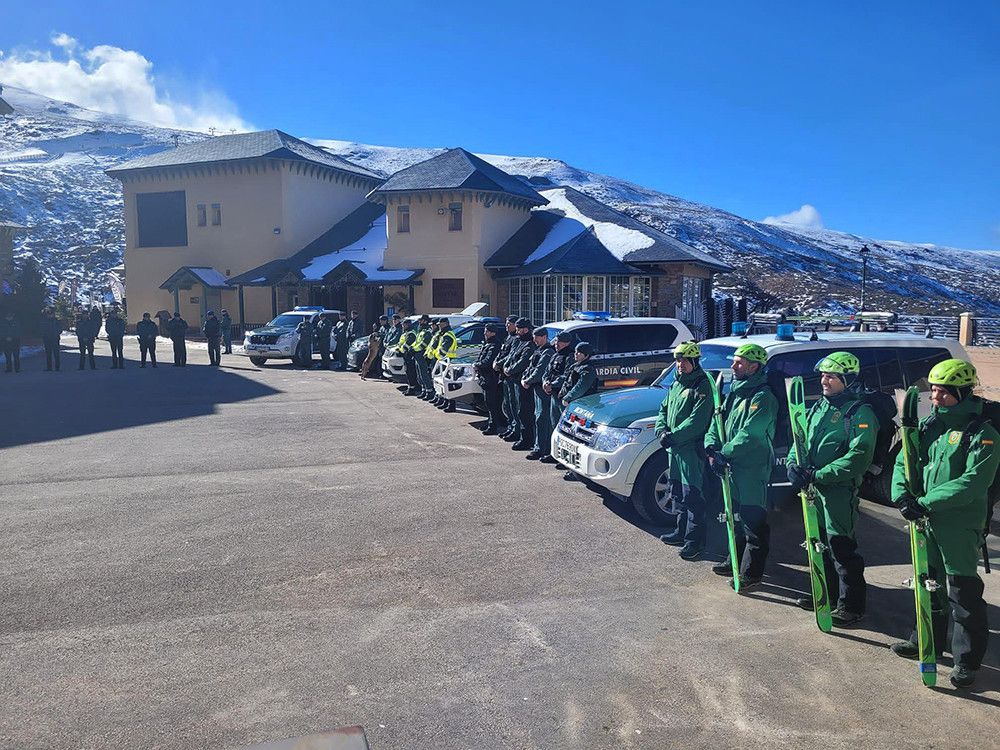 El secretario de Estado de Seguridad presenta el dispositivo de la Guardia Civil en Sierra Nevada para esta temporada invernal