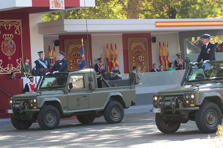 Los reyes, acompañados de la princesa de Asturias, presiden los actos por el Día de la Fiesta Nacional
