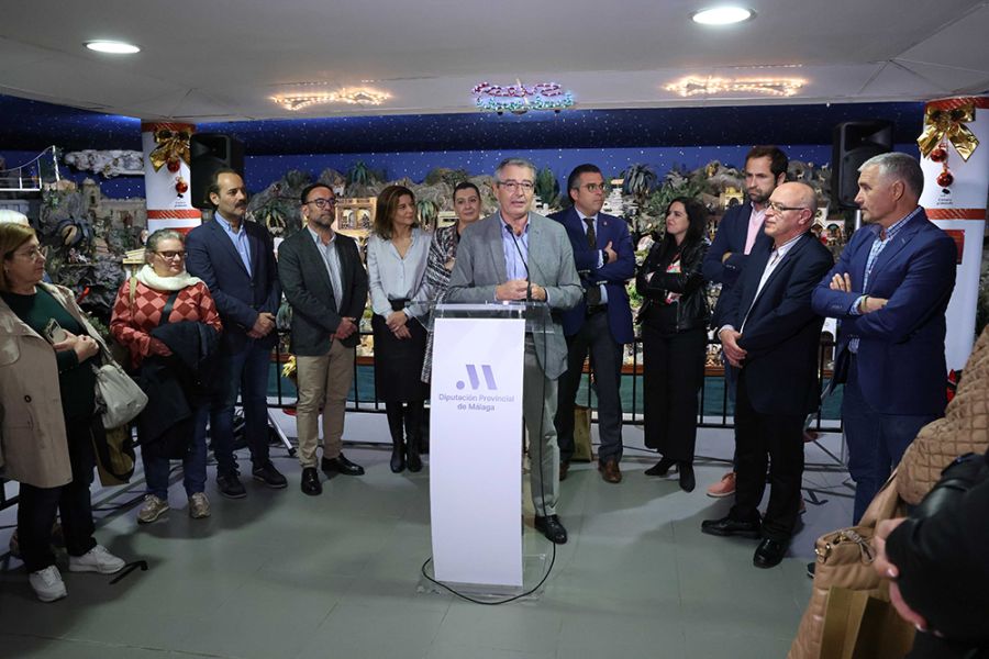 La Diputación da la bienvenida a la Navidad con la inauguración del alumbrado, su belén interactivo y más de 40 actividades en Málaga y provincia