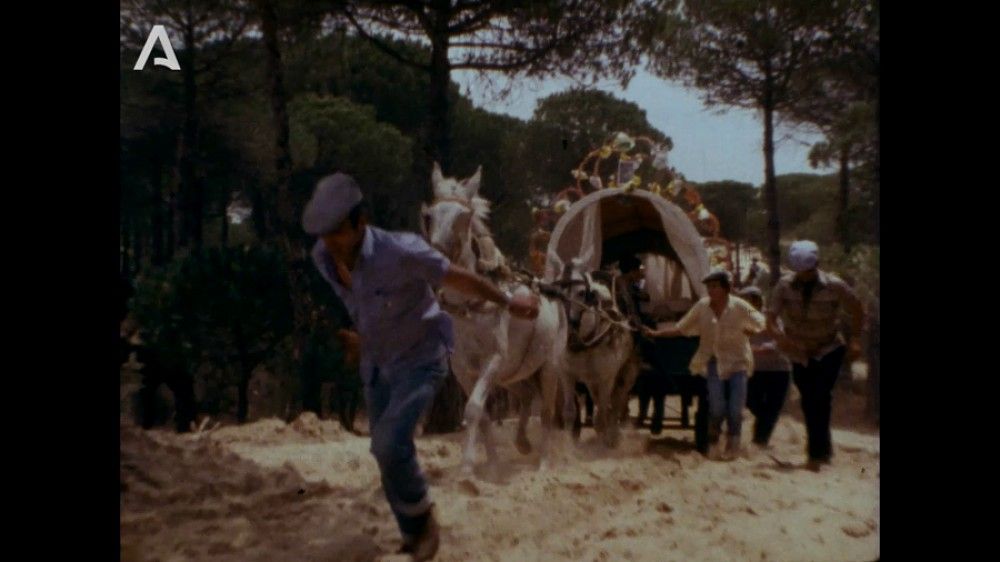 La Consejería de Cultura rescata un documental de 1980 sobre el Camino del Rocío