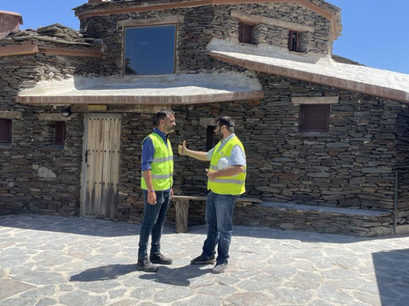 La Junta invierte 2,5 millones de euros en obras de mejora de los refugios de Sierra Nevada