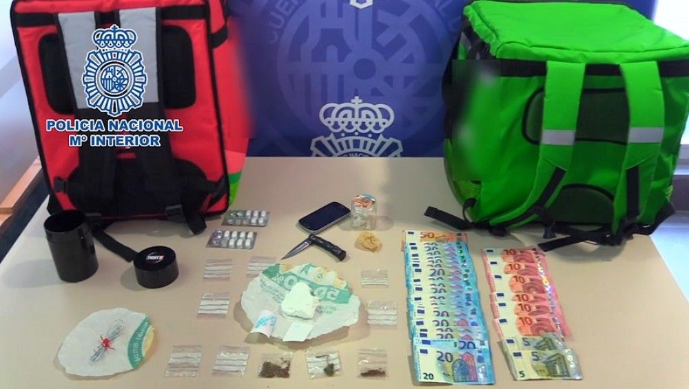 Tres detenidos en Valencia y Alicante por entregar droga a domicilio simulando ser repartidores de comida