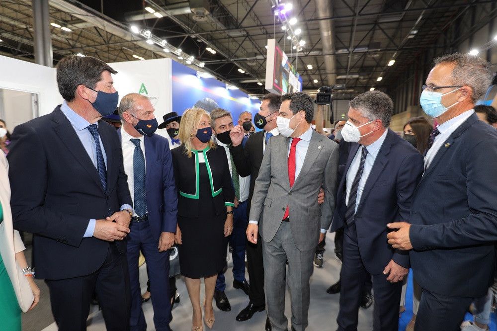 La alcaldesa destaca la solidez de Marbella como destino líder y seguro en el arranque de FITUR