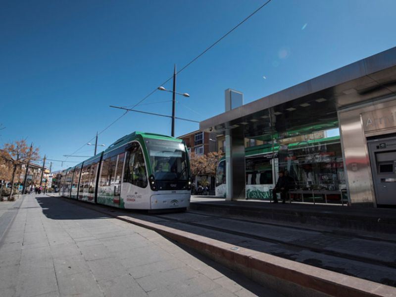La Junta recibe 17 ofertas para la obra del primer tramo de la ampliación Sur del Metro de Granada