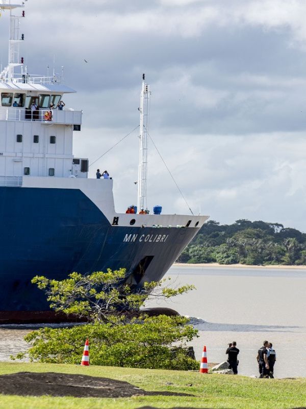 El telescopio James Webb llega a la Guayana Francesa para su lanzamiento en el cohete Ariane 5