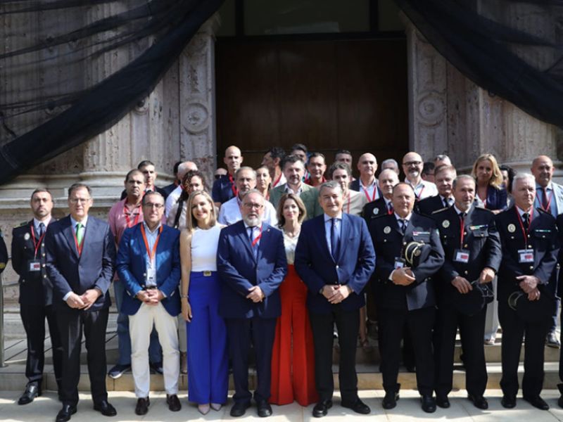 El Parlamento andaluz aprueba la Ley de Policías Locales "que sitúa a nuestros agentes en el siglo XXI"