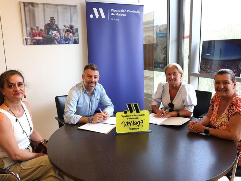 La Diputación y comerciantes colaborarán para promocionar productos de Málaga de Moda
