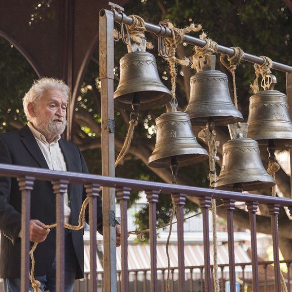 La Térmica presenta Clamor Sonoro, un proyecto dirigido por el artista Llorenç Barber y que cuenta con la participación de las agrupaciones y músicos de la Carretera de Cádiz