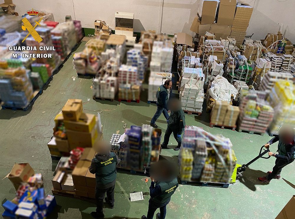 La Guardia Civil interviene más de 16 toneladas de alimentos no aptos para consumo humano en la comarca de Calatayud