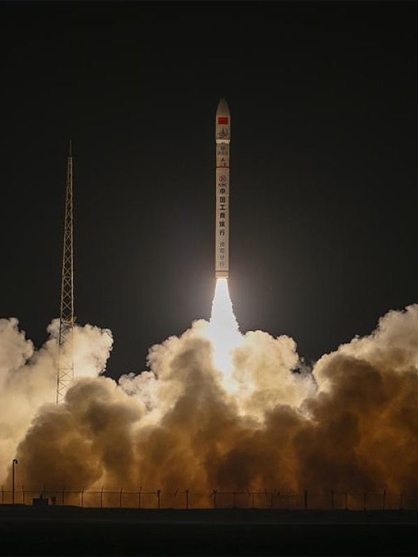 El cohete comercial CERES-1 Y9 de China lleva al espacio dos nuevos satélites a órbita crepuscular