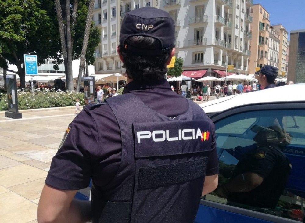 La Policía Nacional detiene en Málaga a un hombre por entrar a robar  en un hospital de la ciudad