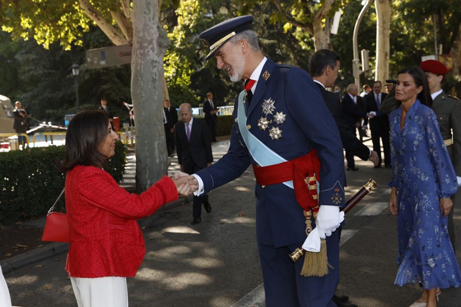 Los reyes, acompañados de la princesa de Asturias, presiden los actos por el Día de la Fiesta Nacional