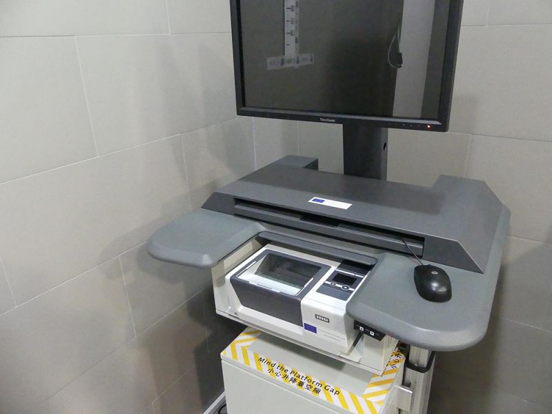 La Policía Nacional distribuye material y equipamiento técnico destinado a agilizar la identificación de personas en las fronteras