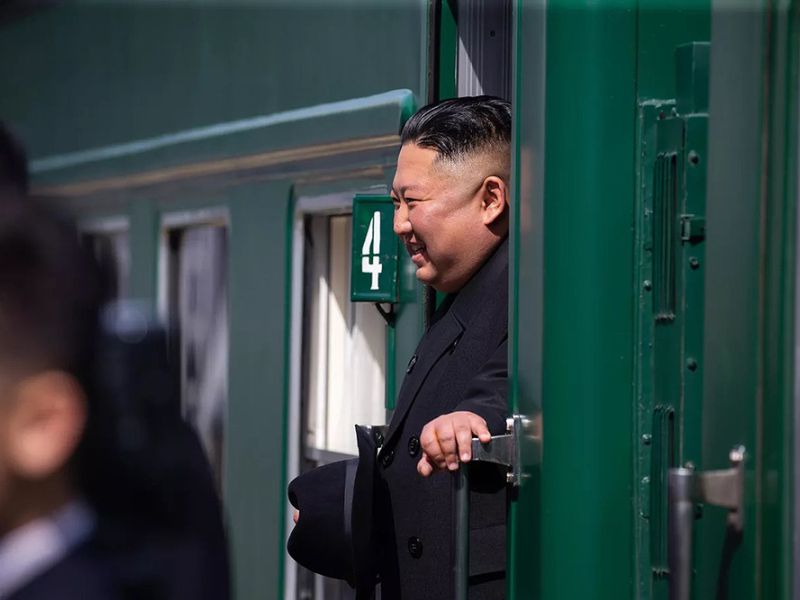El líder norcoreano llega a Rusia para reunirse con Putin