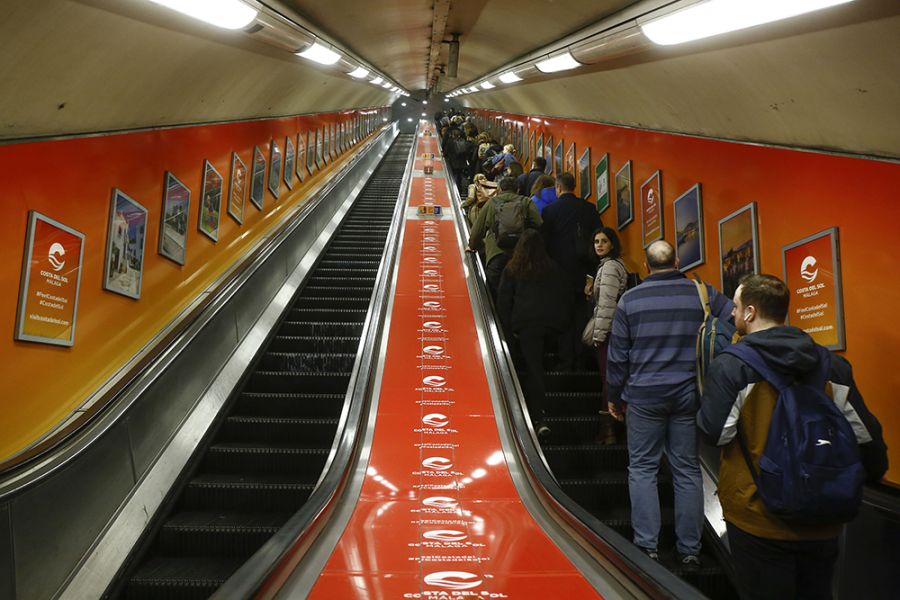 Costa del Sol desarrolla en la estación Oxford Circus de Londres una campaña de promoción sensorial que tendrá un impacto en seis millones de personas en el plazo de un mes