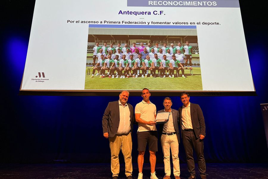 Las Escuelas Deportivas Municipales de Fútbol y Baloncesto despiden la temporada 2022/23 en el auditorio de la Diputación