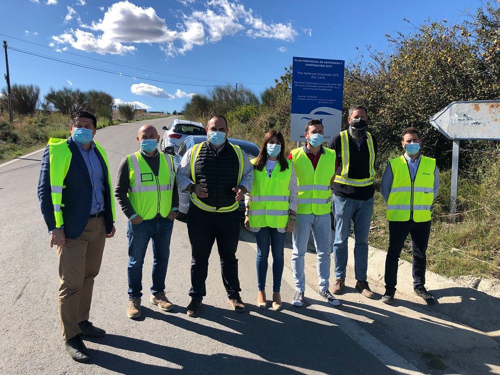 Comienzan los trabajos para convertir en carretera el camino municipal entre Cerralba y la Sierra de Gibralgalia
