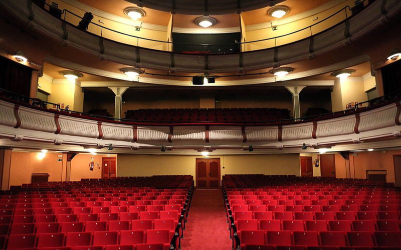 Mitma y Cultura acuerdan financiar con el 2% Cultural la rehabilitación del Teatro Emperador de León