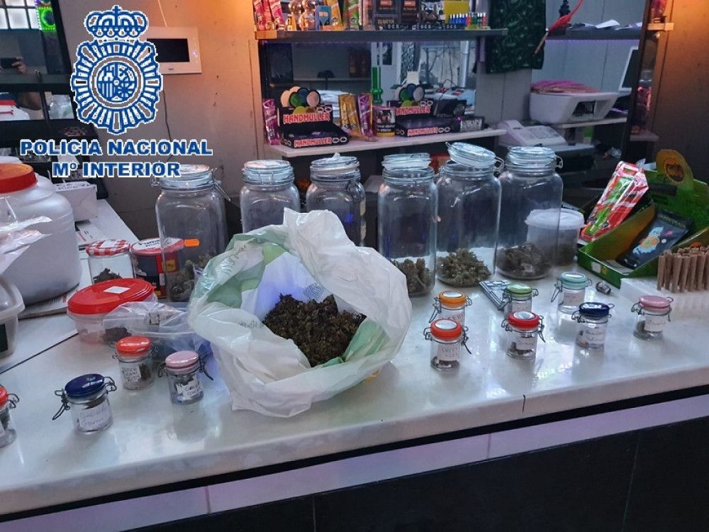 Desarticulado un entramado criminal dedicado al cultivo y distribución de marihuana en locales de ocio de la Costa del Sol