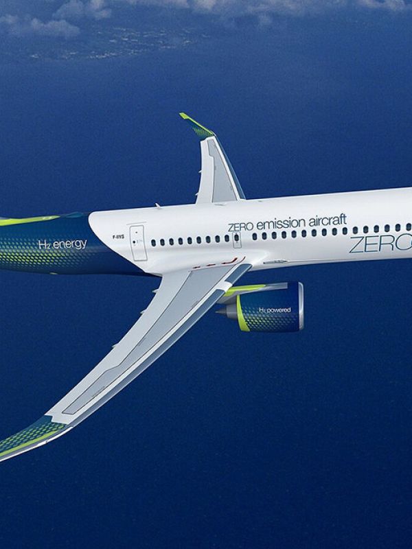 El CSIC reúne a expertos en aeronáutica para debatir sobre el empleo del hidrógeno como combustible