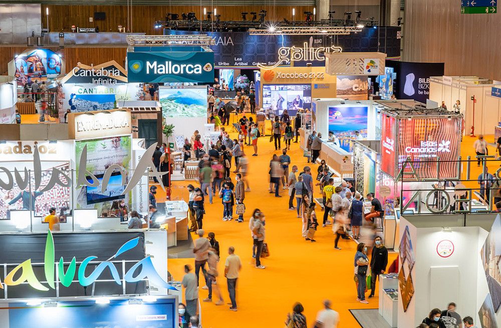 Marbella promociona su oferta en la feria Expovacaciones de Bilbao para afianzar la llegada de turistas nacionales a la ciudad