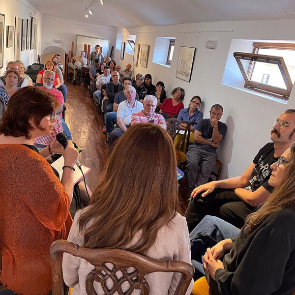 Los colectivos fotográﬁcos y los gestores culturales de la provincia se unen por primera vez en la Plataforma para la creación del Centro de Fotografía en Málaga