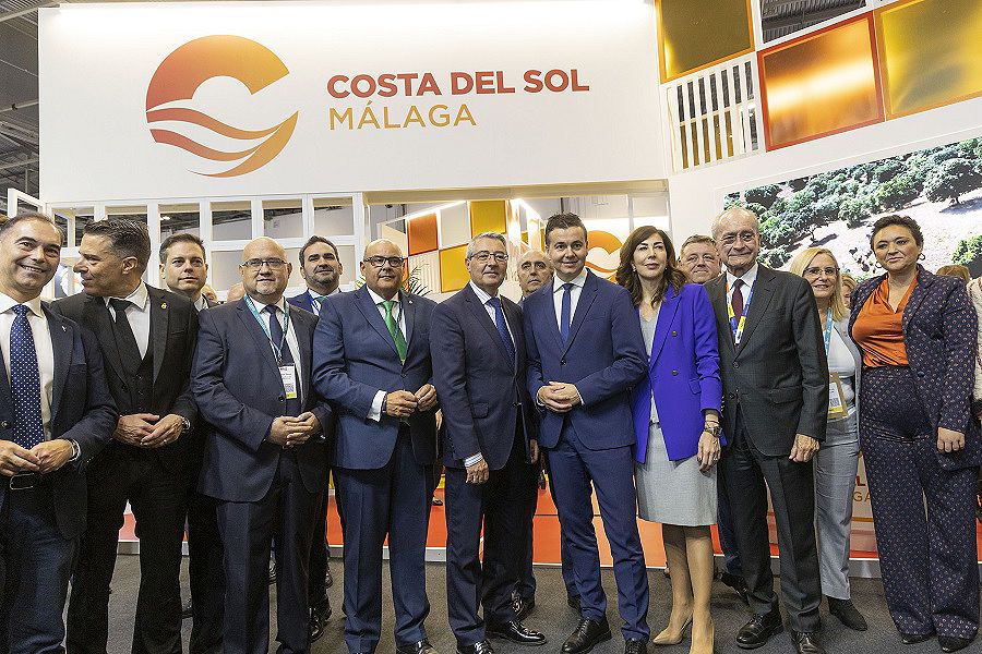 La mejora de la conectividad desde Reino Unido a la Costa del Sol en los próximos tres meses, con un aumento de un 14,4% de plazas aéreas, clave en la primera jornada de la WTM