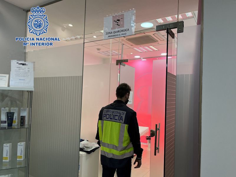 La Policía Nacional detiene en Málaga a la responsable de una clínica estética y a tres personas más por causar lesiones graves e irreversibles a varias pacientes
