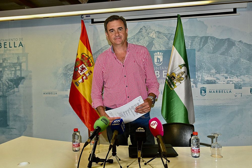 El Ayuntamiento aprueba actuaciones en los pasos de peatones del Bulevar de San Pedro Alcántara para mejorar la movilidad