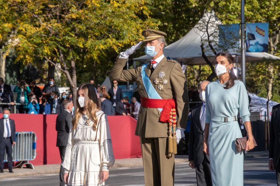 Los reyes presiden el desfile por el Día de la Fiesta Nacional