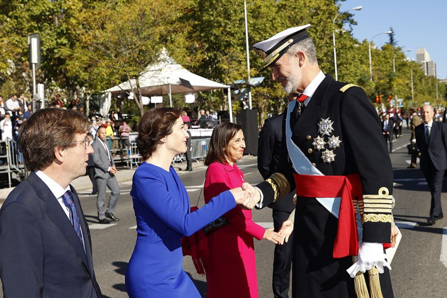 Los reyes han presidido el desfile por el Día de la Fiesta Nacional