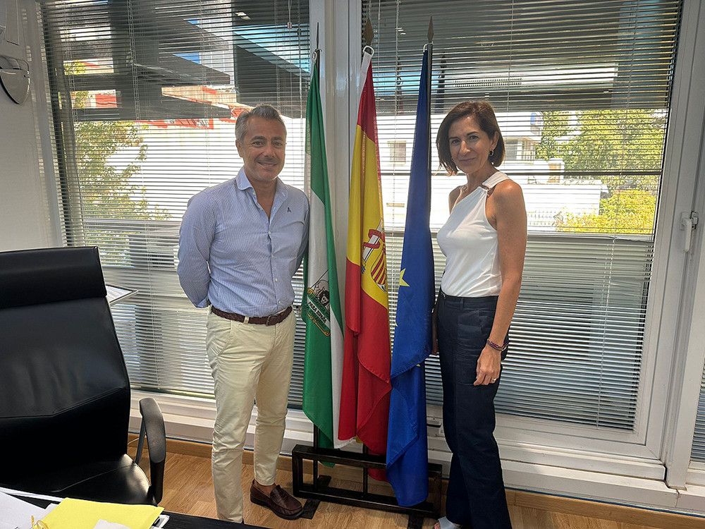 El Ayuntamiento y el Colegio de Aparejadores de Málaga crearán una comisión de trabajo conjunta para avanzar en la digitalización y la tramitación telemática de los proyectos urbanísticos