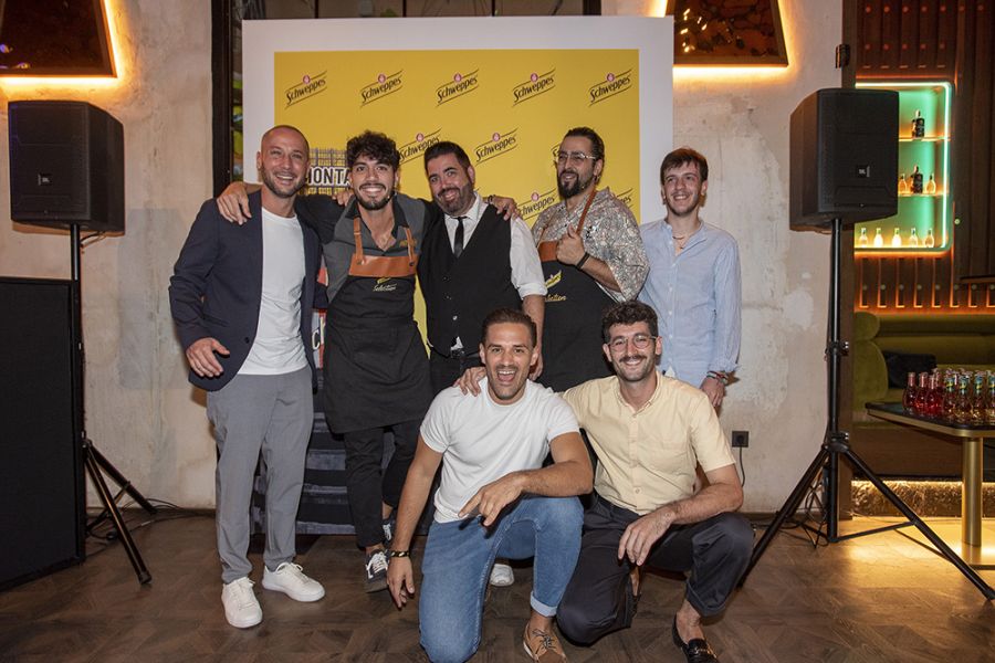 Luis David Martín-Niño, mejor \"bartender\" del sur de España en la primera edición del “Concurso de Coctelería Montana by Schweppes”