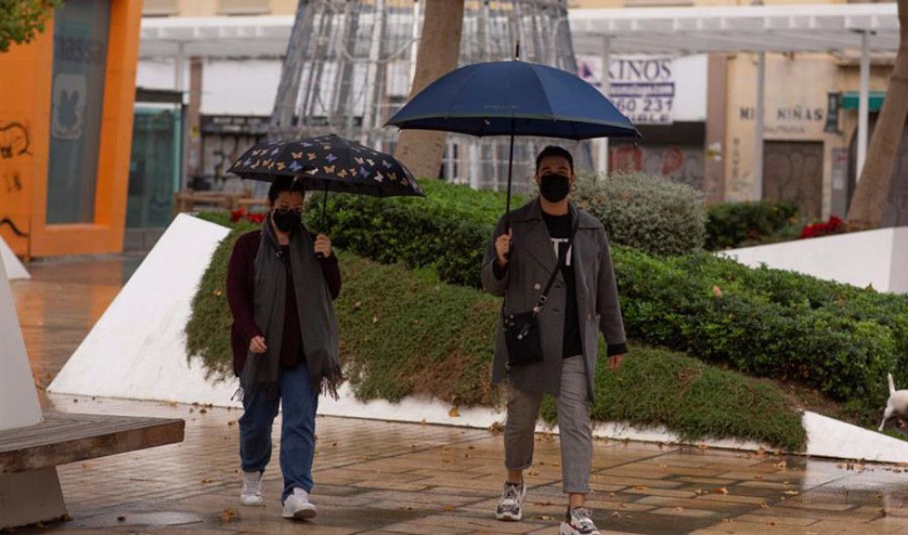 El 112 Andalucía ha gestionado 140 incidencias por el temporal de viento y lluvia desde la medianoche