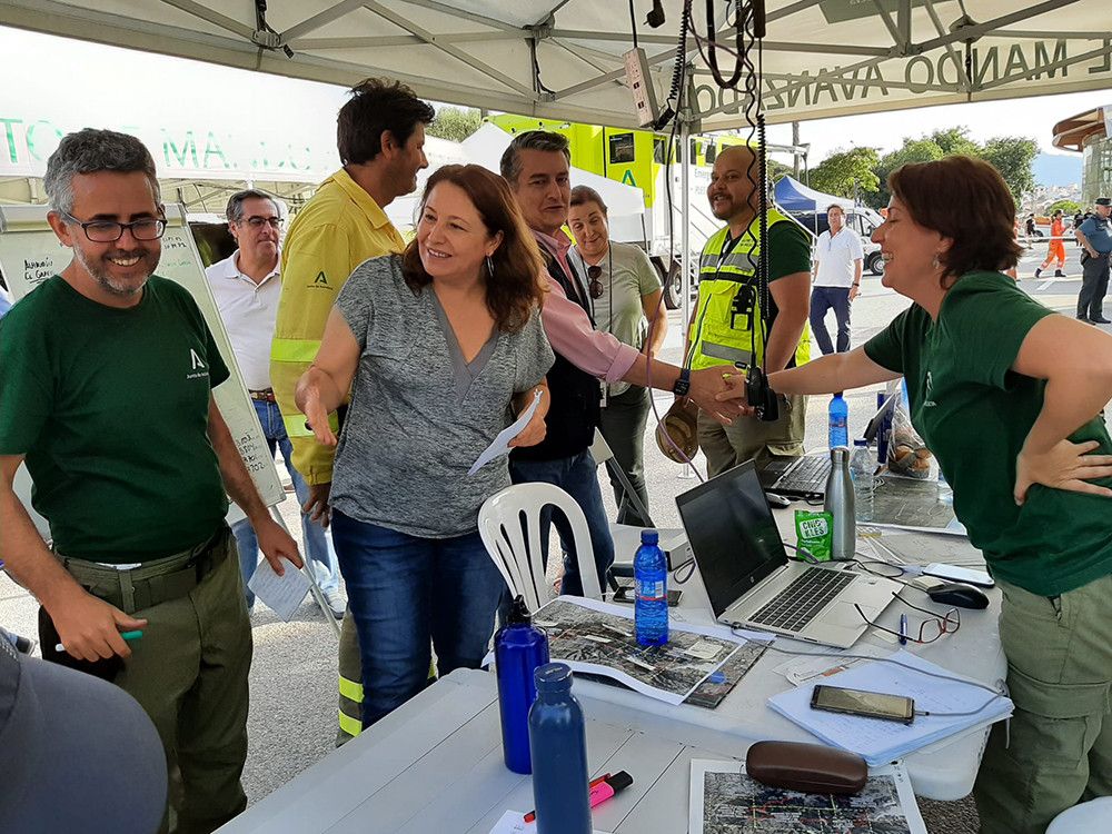 Autorizado el retorno de todos los vecinos afectados por el incendio urbano forestal de Mijas