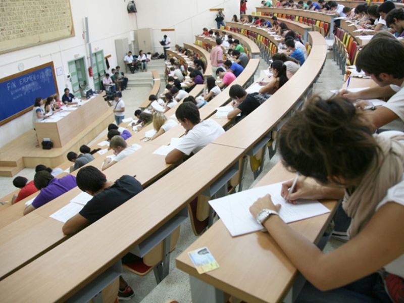 La tasa de abandono educativo temprano se mantiene estable con un 13,9% en 2022
