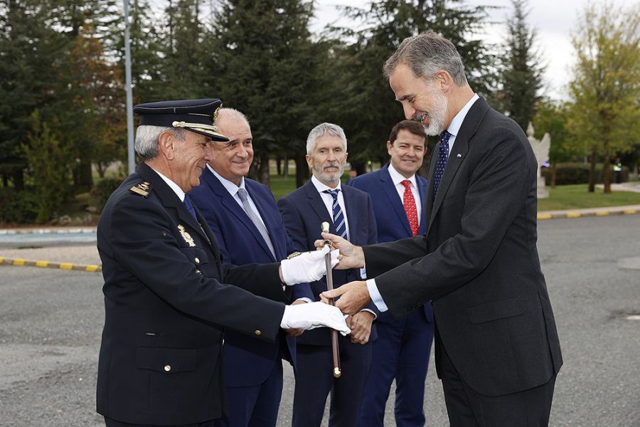 El rey inaugura el primer curso académico del Centro Universitario de la Policía Nacional