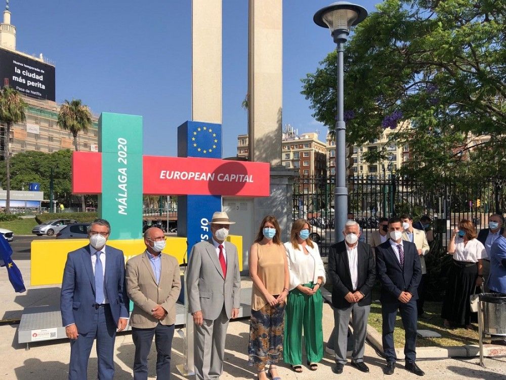 Salado destaca el esfuerzo de las administraciones para convertir a Málaga en destino turístico seguro en el ámbito del transporte