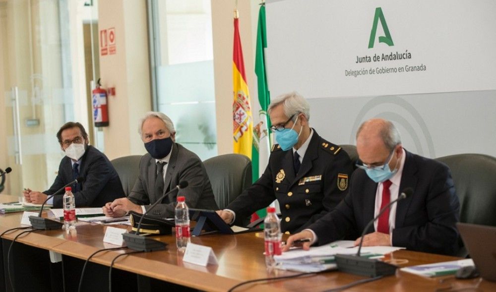 Ya está operativo el teléfono gratuito para ayudar en la atención psicológica a los vecinos afectados por los terremotos