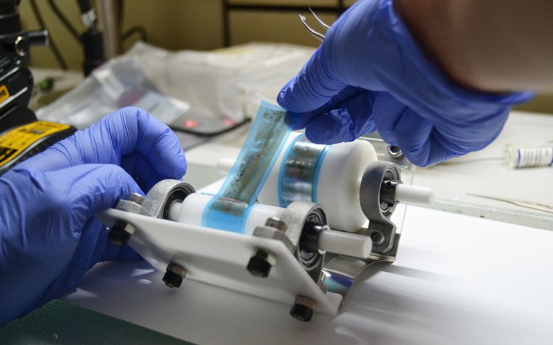 Crean una técnica barata para escalar la producción de nanoláminas de materiales como el grafeno