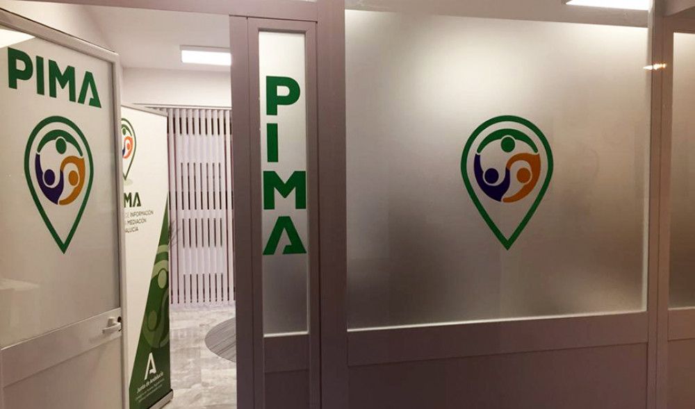 Justicia firma un convenio con el CGPJ para fomentar la mediación en Andalucía
