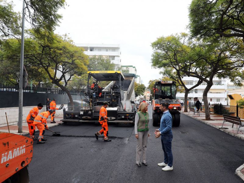 El Ayuntamiento concluye el plan de asfalto en el distrito Este, dentro de unos trabajos que han supuesto la mejora de la seguridad vial en más de 25.000 metros cuadrados