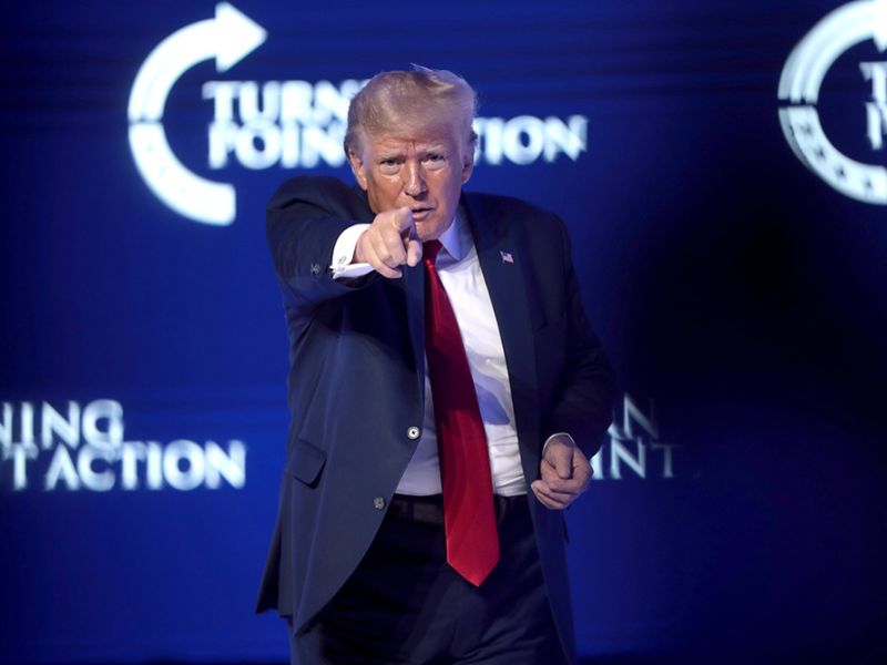 Trump anuncia que se entregará el jueves por el caso de la interferencia en las elecciones de Georgia