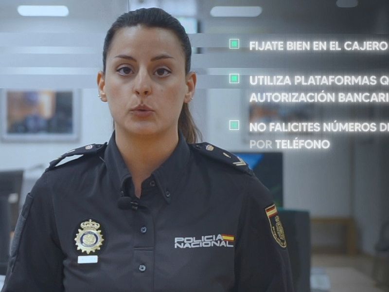 Interior alerta sobre el peligro de las ciberestafas de los códigos QR y las técnicas "skimming" y "carding"
