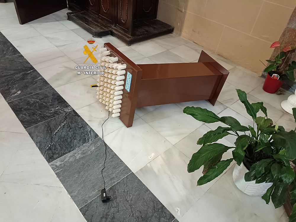 La Guardia Civil identifica el autor de dos robos cometidos en la Iglesia de San Juan Bautista de Coín